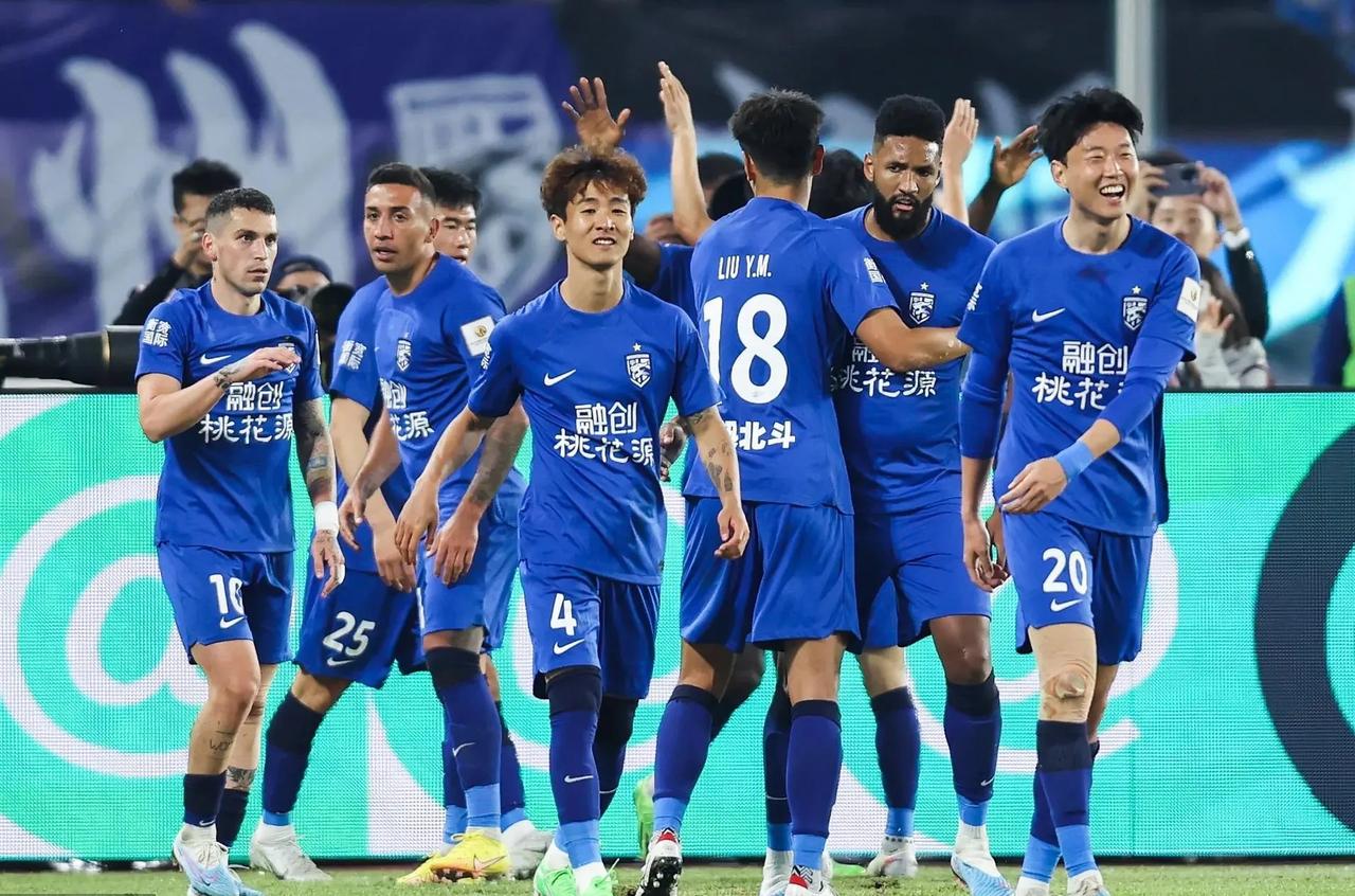 武汉三镇内部会议纪要流出：清晨再遭质疑，足总杯使命明确，球队文化再被提及的简单介绍-爱游戏入口